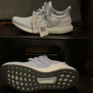 Adidas Ultraboost 1.0 women’s brand new w tags, no box.  Size 8
